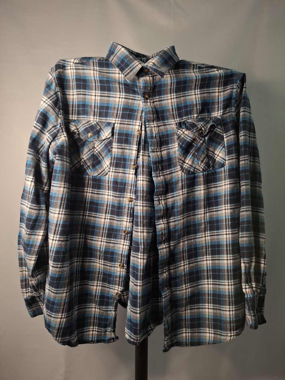 Mossimo Supply Co. Blue and White Plaid Button-Up Shirt
